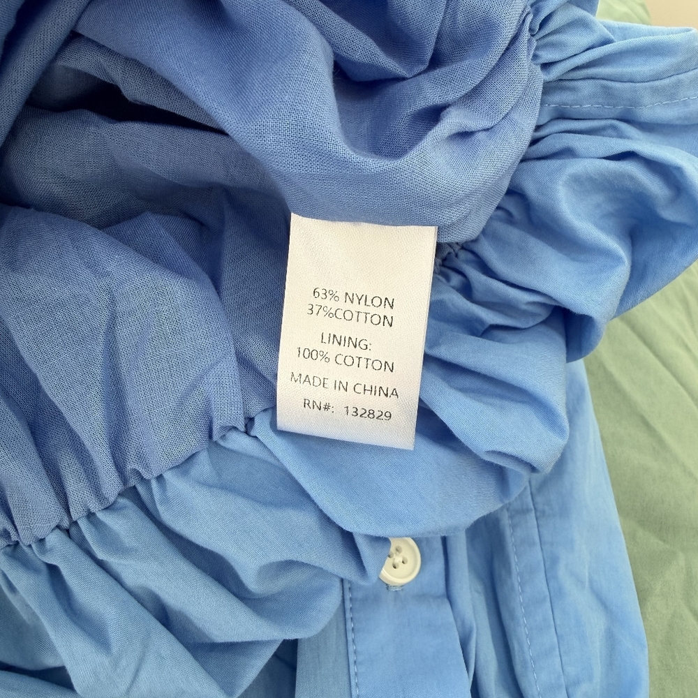 Helsa Bubble Shirt in Tech Poplin in Classic Blue - Picture 14 of 15